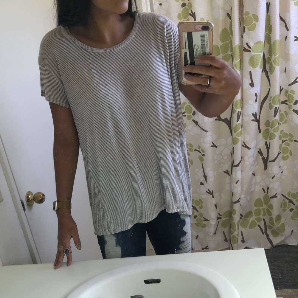 White stripe Tee